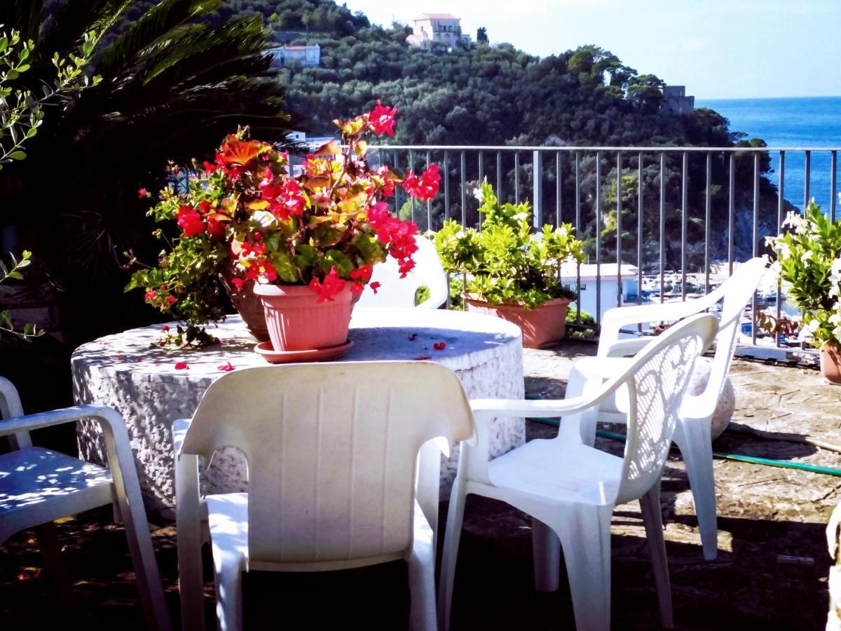 The Lookout Of Pipiano Villa Massa Lubrense Exterior photo